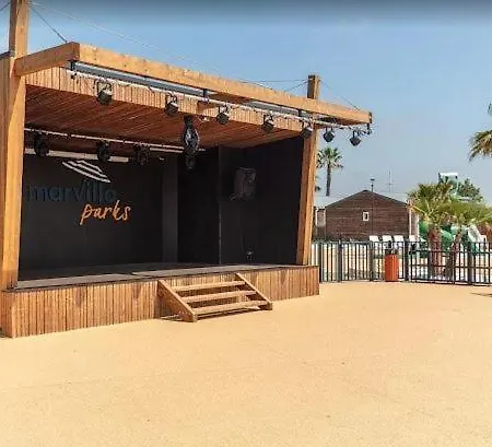La Marine 营地